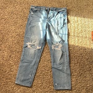 American Eagle Mom Jeans